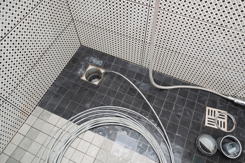 drain kitten